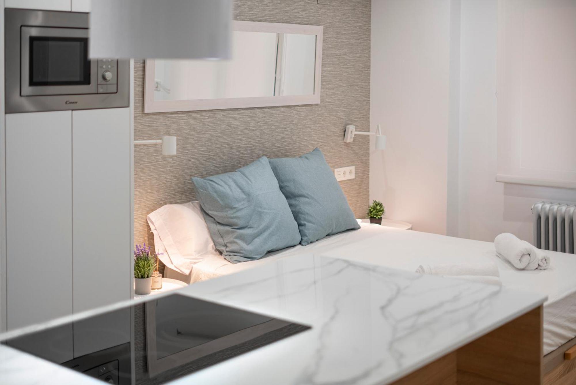Estudio Deluxe En Jardines Del Triunfo - Granada Exteriör bild