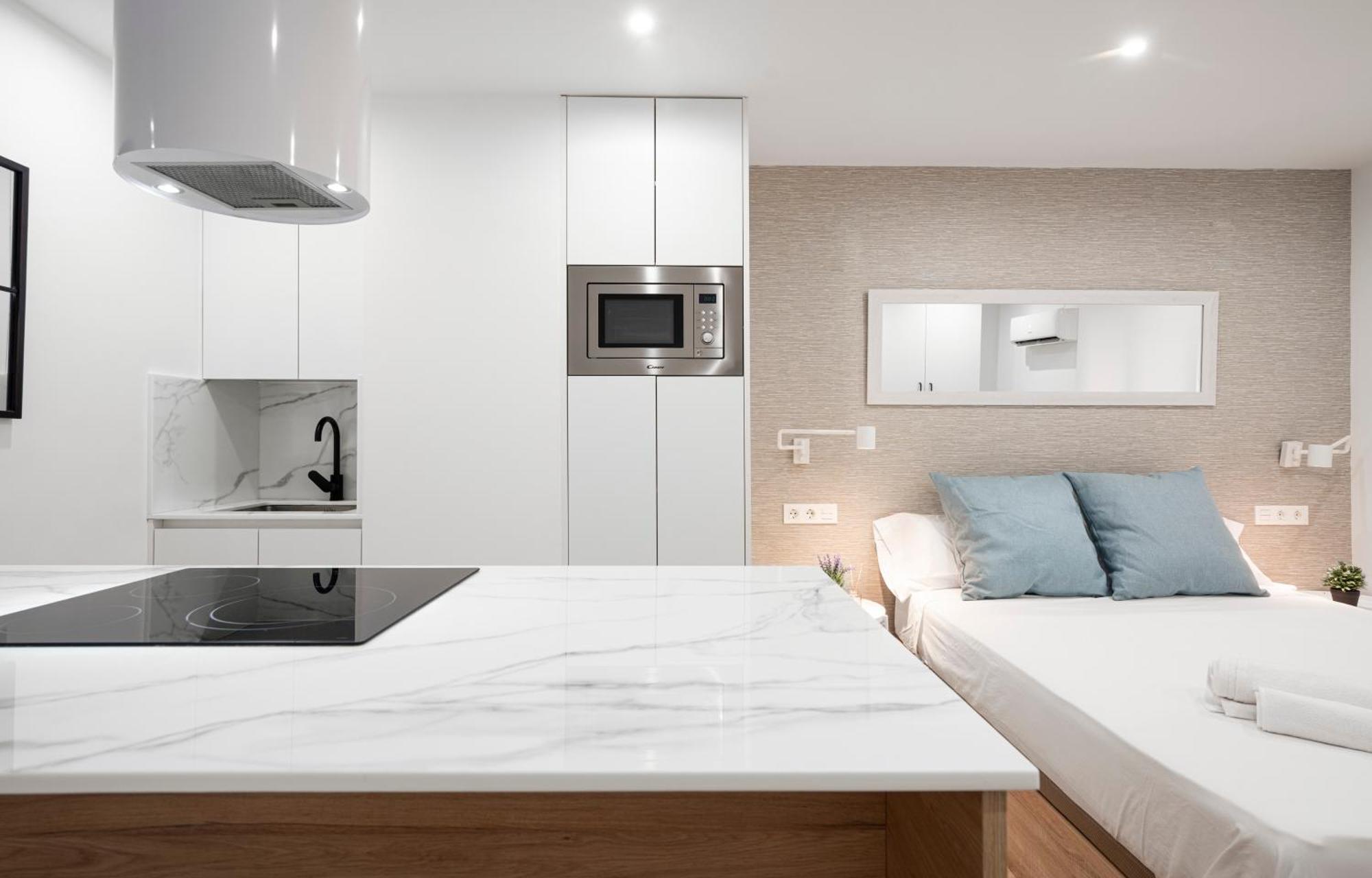 Estudio Deluxe En Jardines Del Triunfo - Granada Exteriör bild